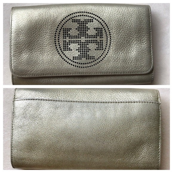 Tory Burch Perforated Logo Clutch Crossbody 🎉 - Picture 3 of 8